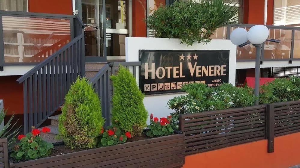Hotel Venere Rimini 3*,  Italie